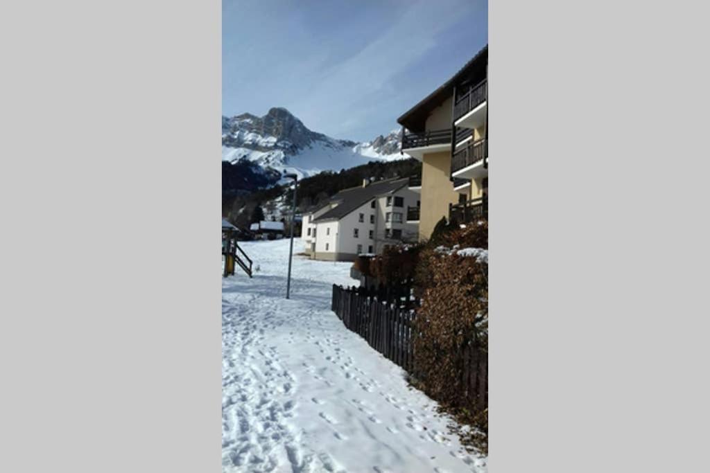 Petit Studio Mansarde 18 M2 Avec Navette Gratuit Aux Pistes De Ski Gresse-en-Vercors Exteriér fotografie